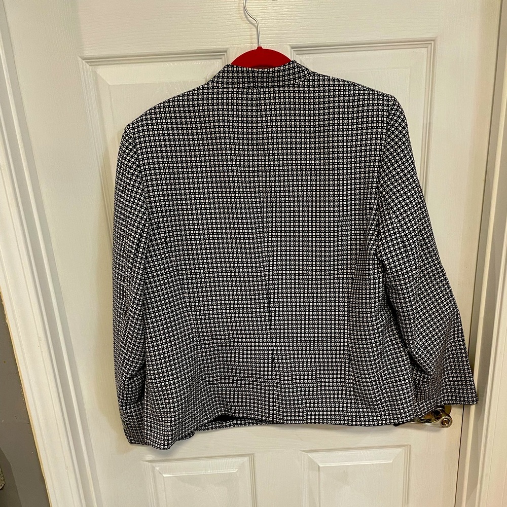 Kasper Jacket.  Dressy or casual